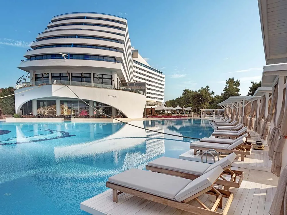 HOTEL TITANIC LARA BEACH 5* — photo 1